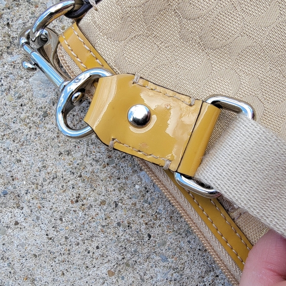 Coach Y2K Vintage Pastel Signature Patchwork Flower Swingpack Crossbody - Picture 11 of 14